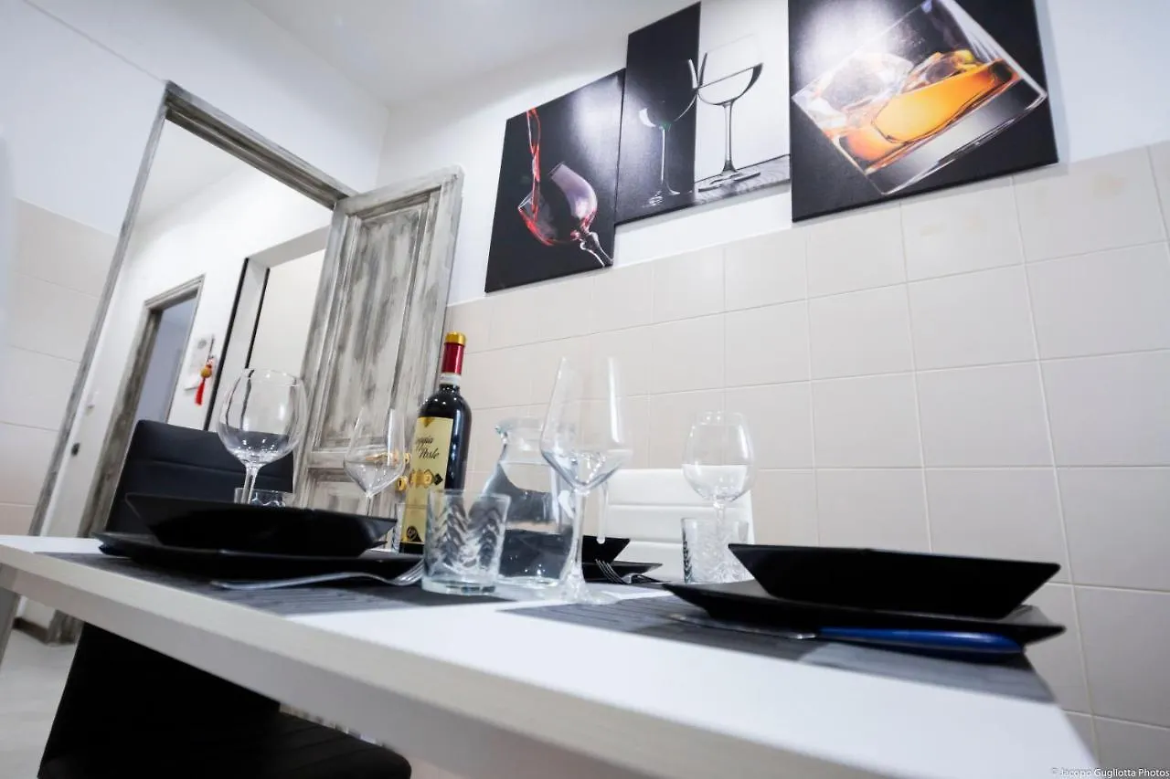 Appartamento Homeholidaysanremo - Palace